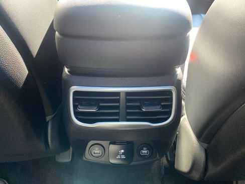 Used 2023 Hyundai Santa Fe Calligraphy image 11