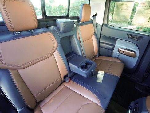Used 2022 Ford Maverick Lariat w/ Lariat Luxury Package FWD image 25