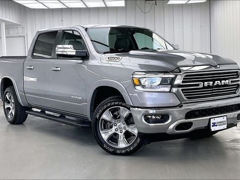 Used 2022 RAM 1500 Laramie AWD/4WD image 35