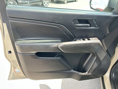 Used 2024 Chevrolet Colorado W/T RWD image 26
