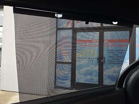 New 2026 Chrysler Pacifica Select image 96