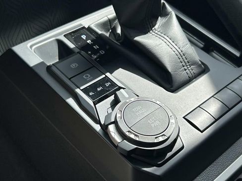 Used 2024 Toyota Tacoma SR5 image 25