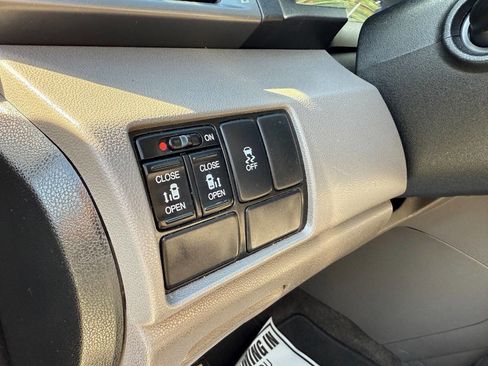 Used 2014 Honda Odyssey EX image 13