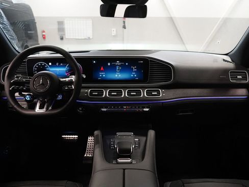 New 2026 Mercedes-Benz GLE 53 AMG 4MATIC image 17