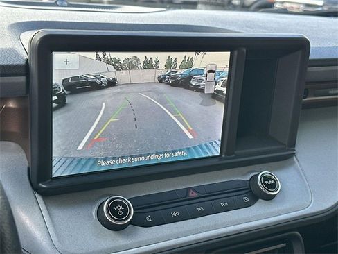 Used 2022 Ford Maverick Lariat w/ Lariat Luxury Package image 13