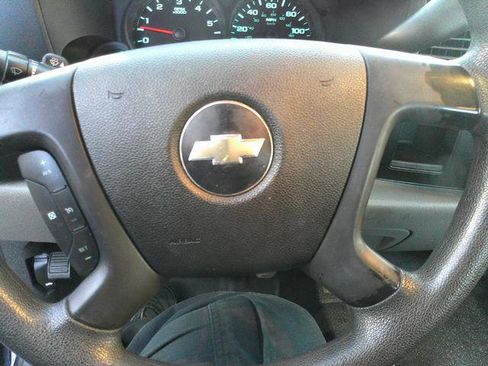 Used 2009 Chevrolet Silverado 1500 W/T image 9