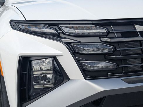 New 2026 Hyundai Tucson SE image 11