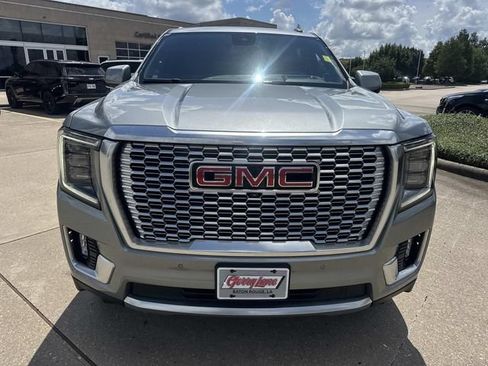 Used 2024 GMC Yukon XL Denali RWD image 2