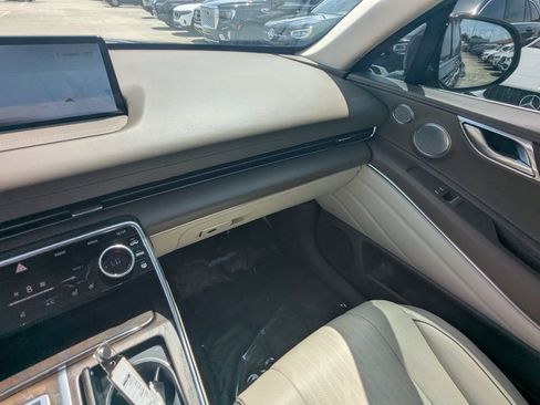 Used 2023 Genesis GV80 3.5T w/ Advanced Package AWD/4WD image 4