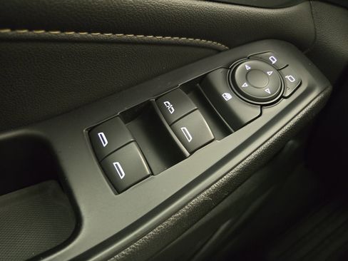 Certified 2023 Chevrolet Traverse LT w/ LPO, Floor Liner Package image 27