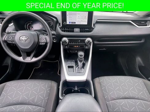 Used 2024 Toyota RAV4 XLE image 7