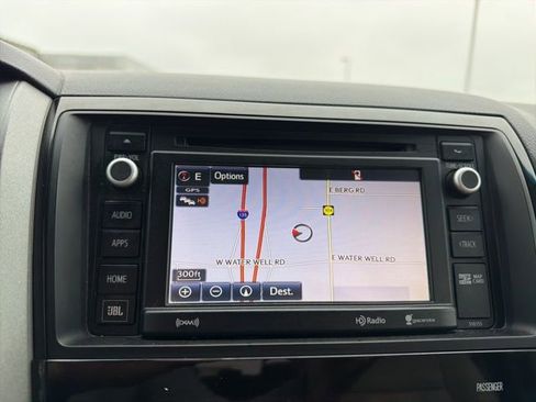 Used 2016 Toyota Sequoia Platinum image 27