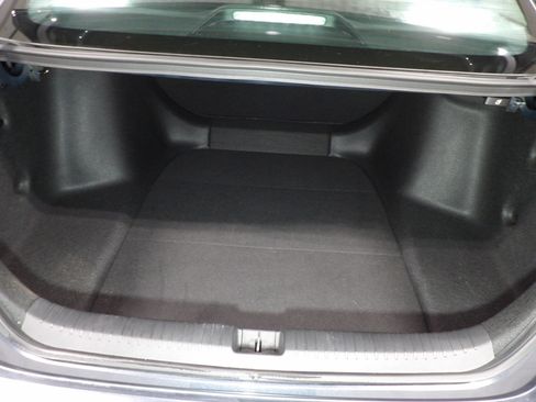 Used 2025 Honda Accord LX image 9