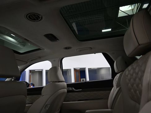 Used 2020 Hyundai Palisade Limited image 40