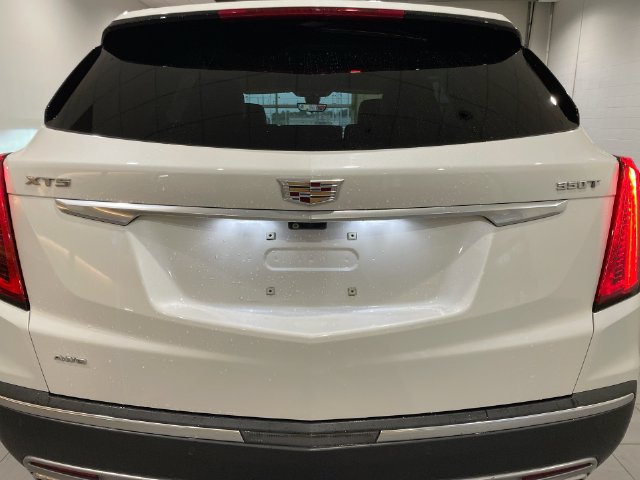 Used 2022 Cadillac XT5 Premium Luxury w/ Platinum Package AWD/4WD image 5