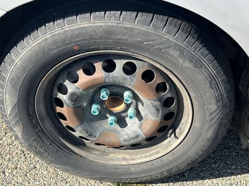 Used 2017 Chevrolet Cruze LS image 14