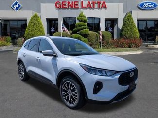 New 2026 Ford Escape SE 360° Tour