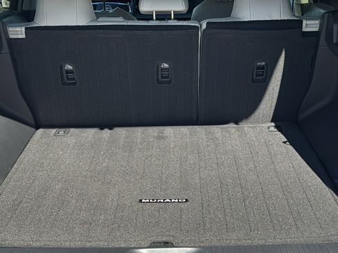 Used 2025 Nissan Murano SV image 24