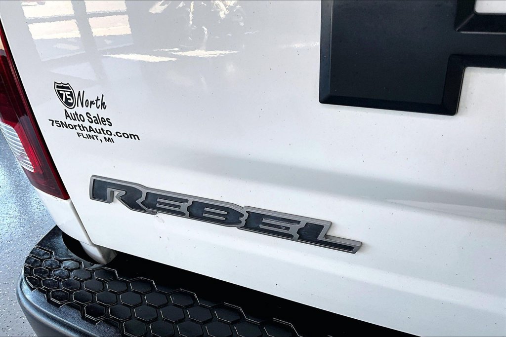Used 2015 RAM 1500 Rebel AWD/4WD image 23