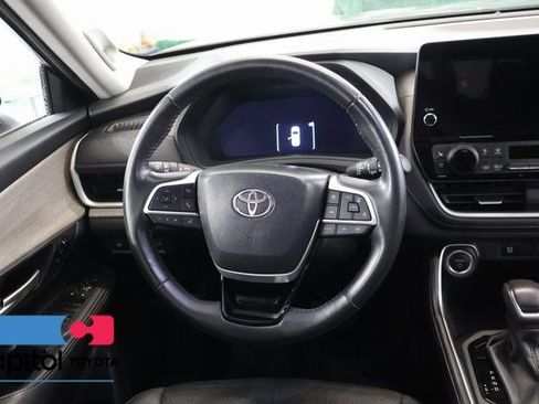 Certified 2024 Toyota Grand Highlander AWD Hybrid image 17