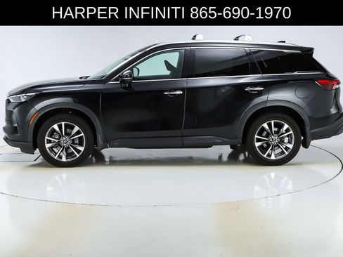 Used 2023 INFINITI QX60 Luxe w/ Vision Package AWD/4WD image 2
