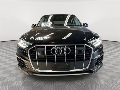 Used 2022 Audi Q7 3.0T Premium Plus w/ Premium Plus Package AWD/4WD image 5
