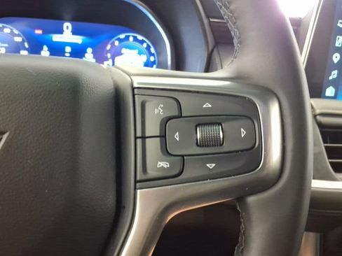 Used 2024 Chevrolet Suburban Z71 w/ Luxury Package AWD/4WD image 21