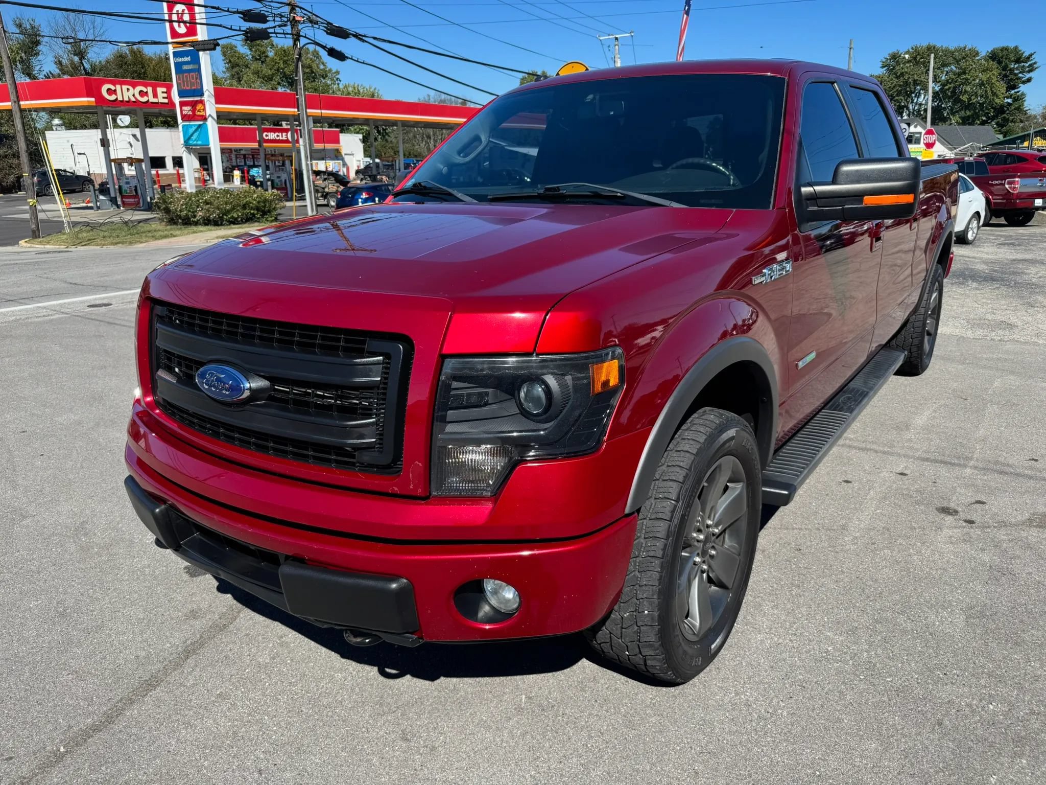 Used 2014 Ford F150 FX4 w/ Equipment Group 402A Luxury AWD/4WD image 2