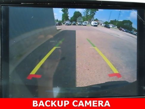 New 2026 Chrysler Pacifica Select image 5