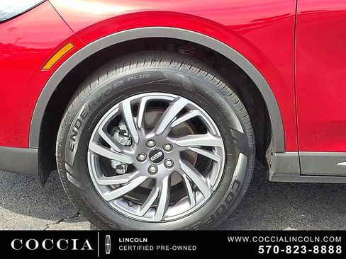 Certified 2024 Lincoln Corsair AWD w/ Equipment Group 101A image 8