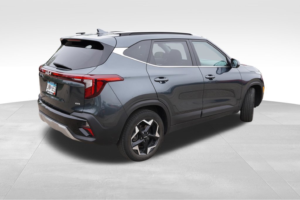 Certified 2024 Kia Seltos EX AWD/4WD image 3
