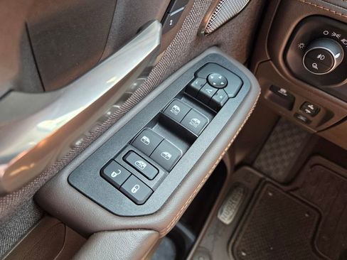 Used 2026 RAM 1500 Limited AWD/4WD image 25