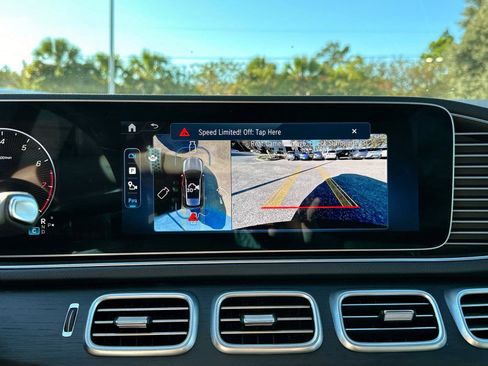 Certified 2025 Mercedes-Benz GLE 350 4MATIC image 22