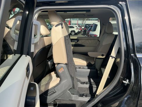 New 2026 Nissan Armada Platinum w/ Convenience Package image 23