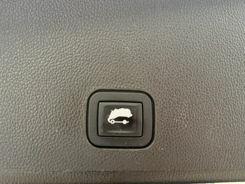 Used 2012 Cadillac SRX Luxury AWD/4WD image 48