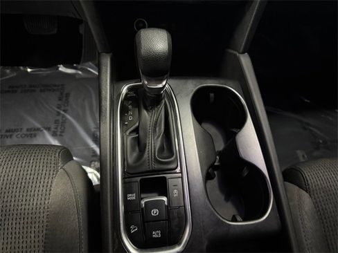 Used 2020 Hyundai Santa Fe SEL w/ Cargo Package image 16
