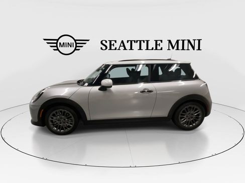 Used 2026 MINI Cooper S FWD image 6