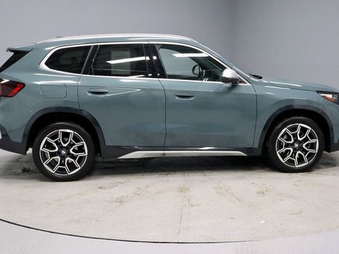 Used 2023 BMW X1 xDrive28i w/ Premium Package image 11