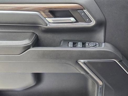 Used 2024 Chevrolet Silverado 2500 LT image 23