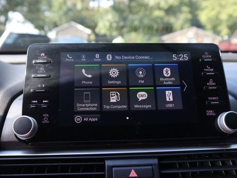 Used 2022 Honda Accord Sport image 38