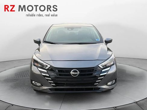 Used 2025 Nissan Versa SV FWD image 8