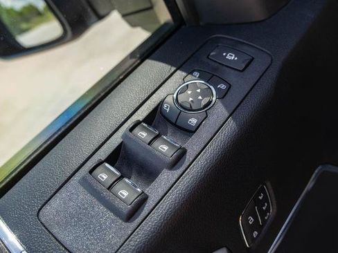 Certified 2021 Ford F250 Lariat w/ Lariat Ultimate Package AWD/4WD image 12