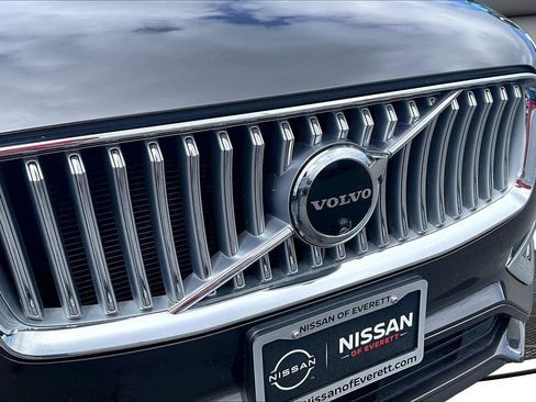 Used 2024 Volvo XC90 T8 Plus w/ Protection Package Premier AWD/4WD image 35