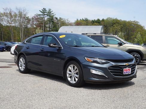 Used 2019 Chevrolet Malibu LT FWD image 3