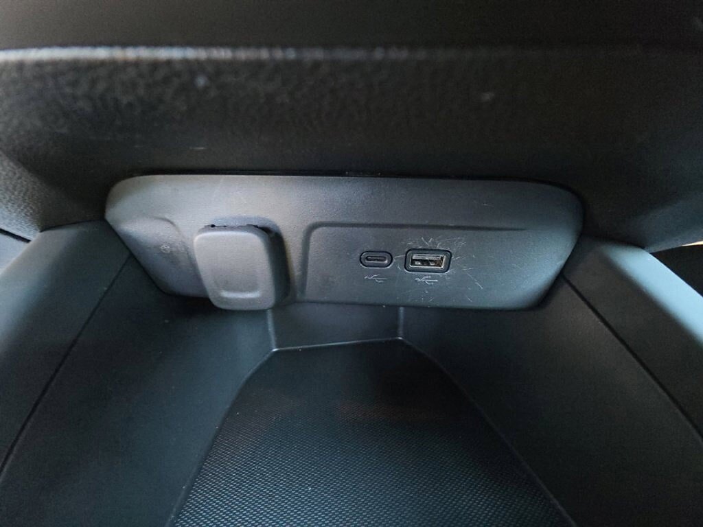 Used 2024 Chevrolet Trax RS w/ Driver Confidence Package FWD image 8