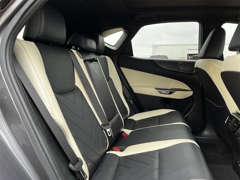 Used 2024 Lexus NX 300h AWD w/ Luxury Package image 28