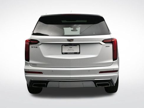 Certified 2024 Cadillac XT6 Premium Luxury AWD/4WD image 4