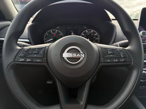 New 2025 Nissan Altima 2.5 S image 19