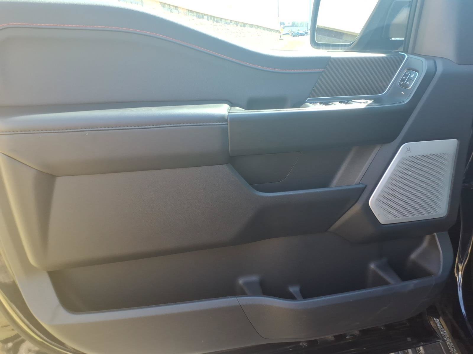 Used 2025 Ford F150 Raptor AWD/4WD image 14