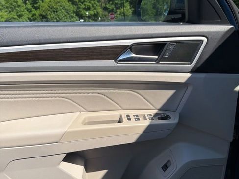 Used 2021 Volkswagen Atlas SE AWD/4WD image 10